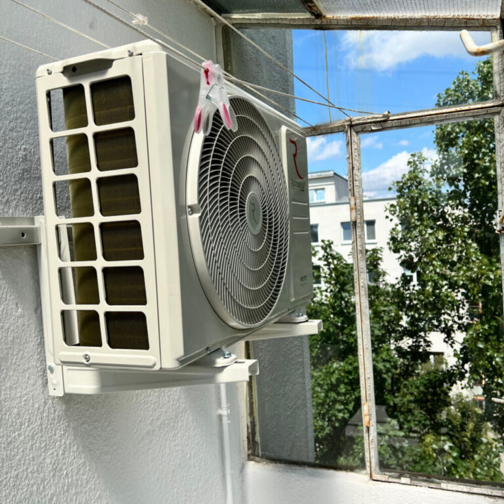 Zdjęcie z realizacji montażu klimatyzacji w Warszawie nr (18) Zdjęcie z realizacji montażu klimatyzacji w Warszawie nr (18)