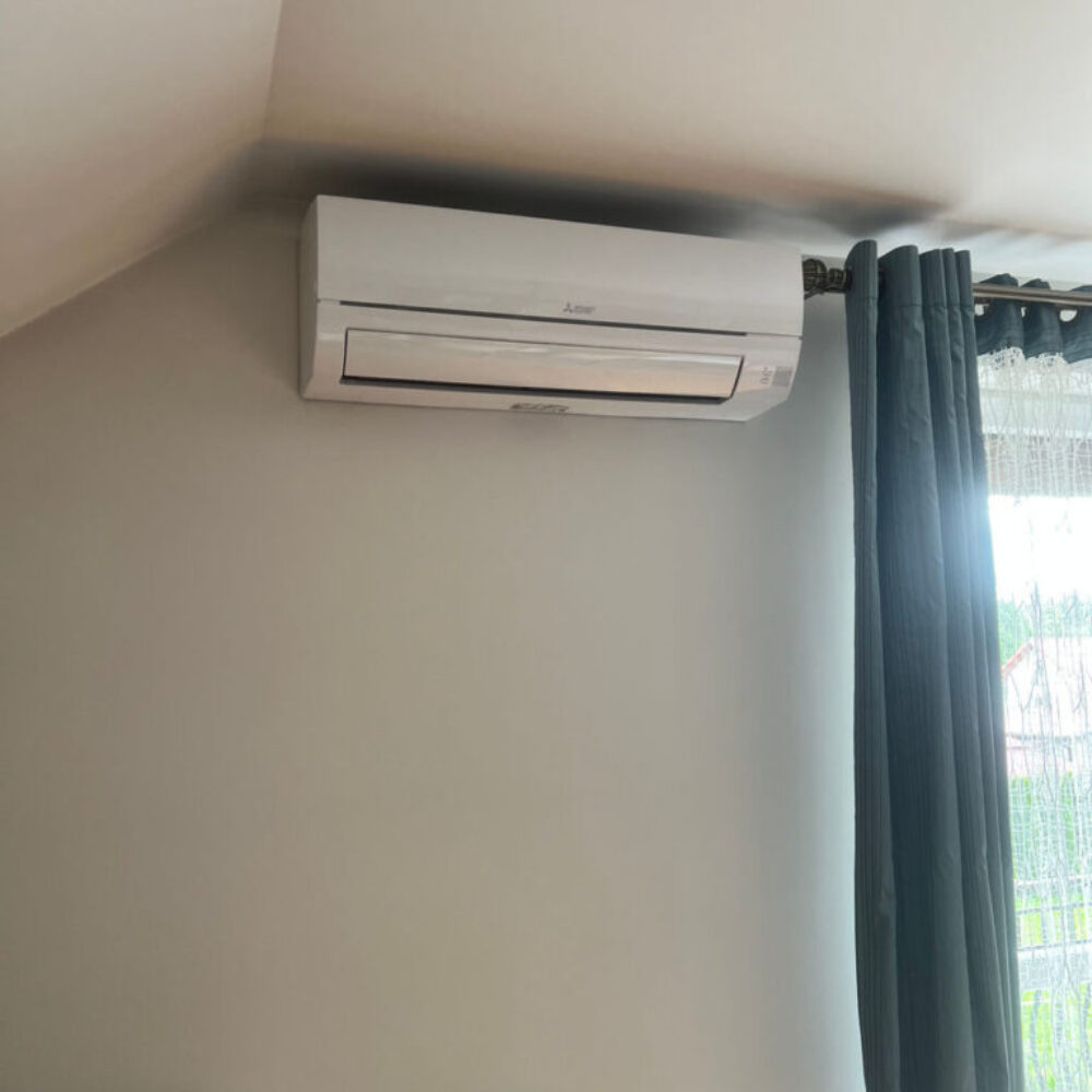 Zdjęcie z realizacji montażu klimatyzacji w Warszawie nr (3) Zdjęcie z realizacji montażu klimatyzacji w Warszawie nr (3)